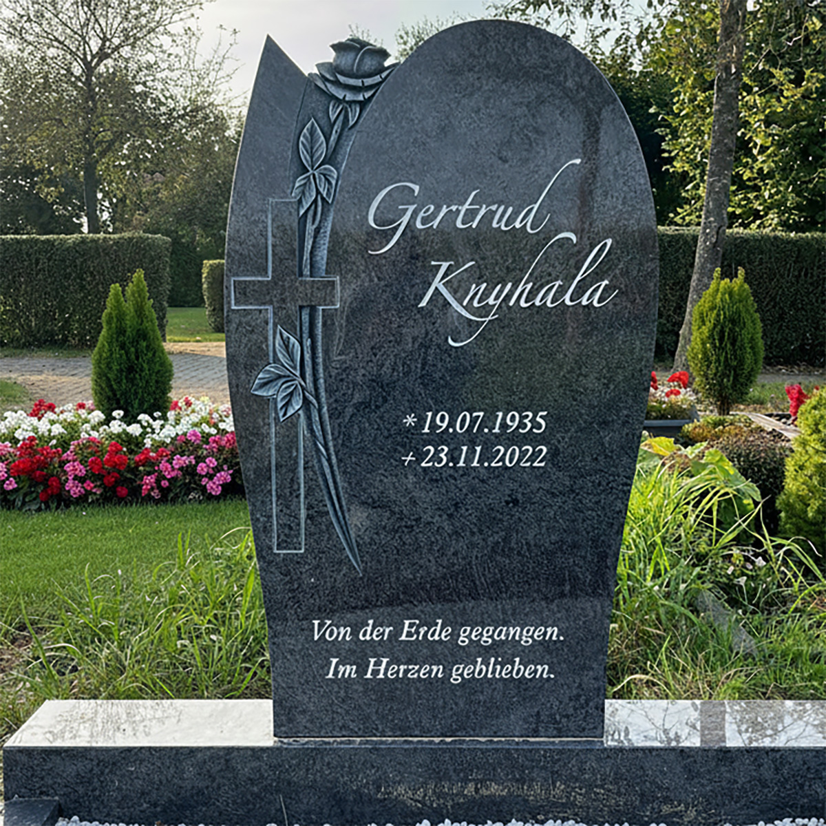 Individuelle Grabsteine - Grabsteine für jede Religion und Weltanschauung bundesweit