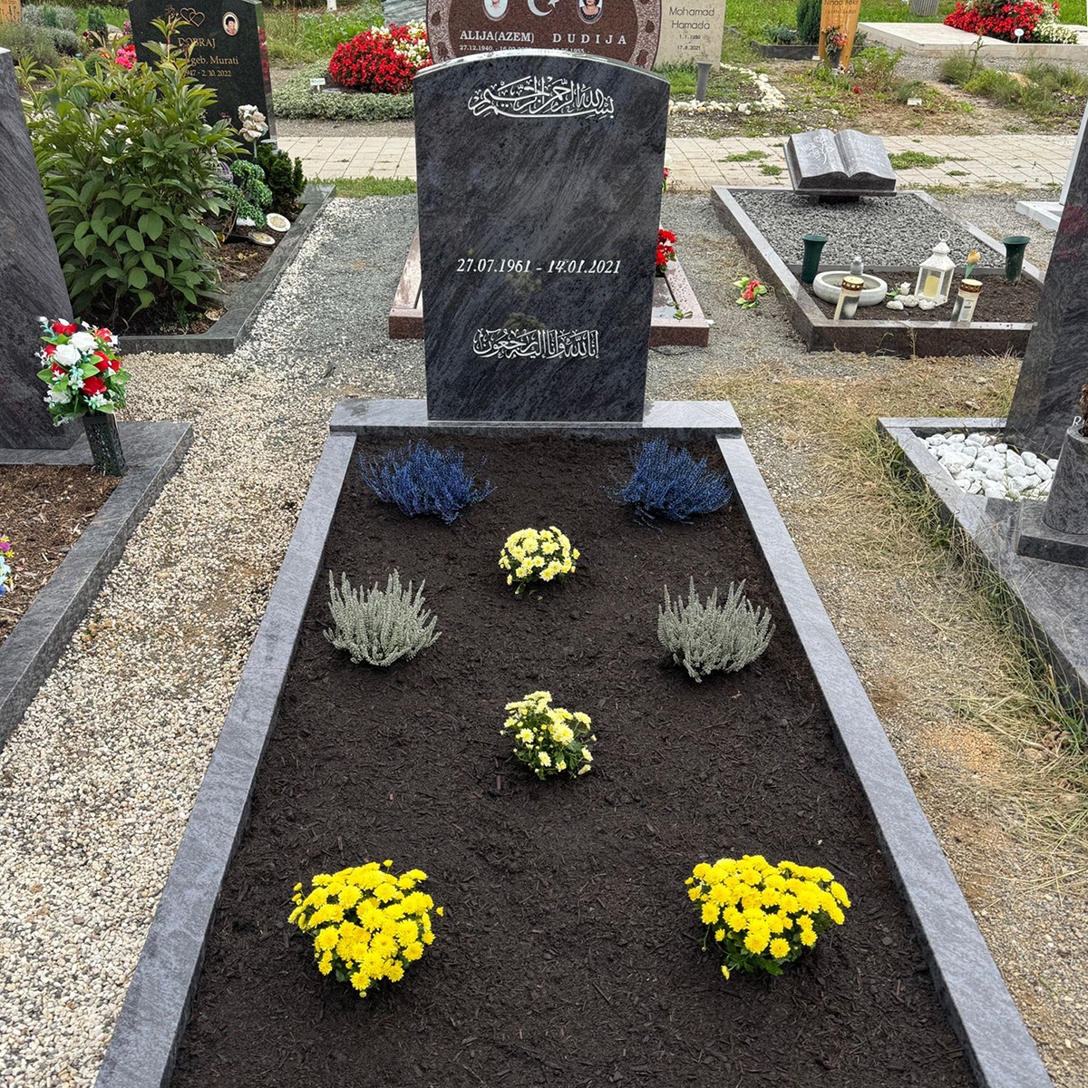 Klassische Grabsteine