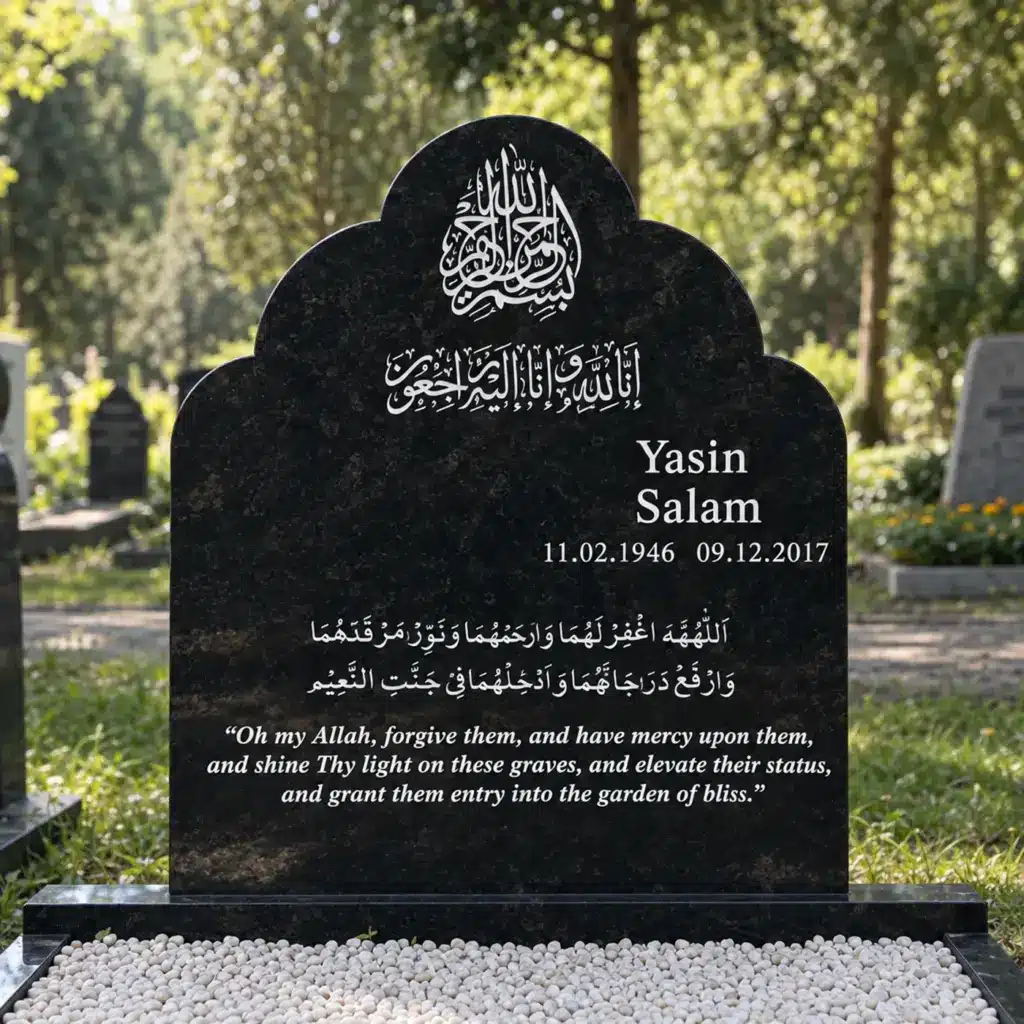 Doppelgrabstein Modell Anisa aus Indian Black Granit auf dem Friedhof