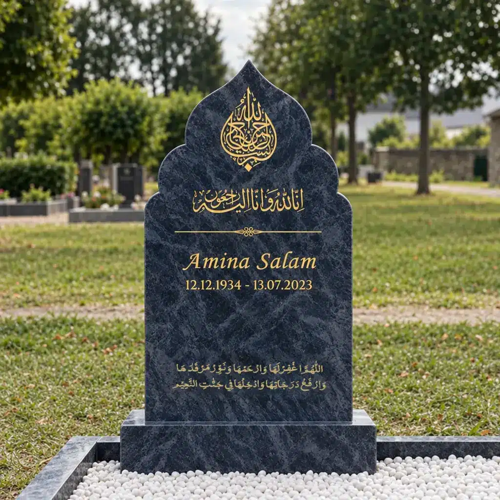 Doppelgrabstein Modell Nasma aus Orion Blue Granit auf dem Friedhof