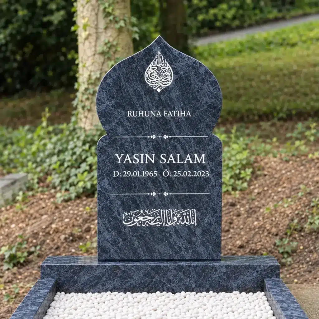 Einzelgrabstein Modell Zahra aus Orion Blue Granit auf dem Friedhof