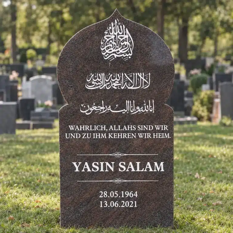 Einzelgrabstein Modell Zahra aus Paradiso Granit auf dem Friedhof